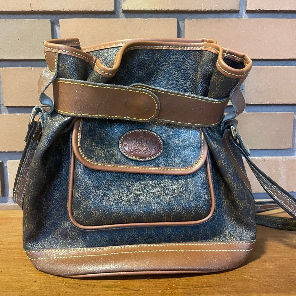 Cute Bucket Crossbody bag